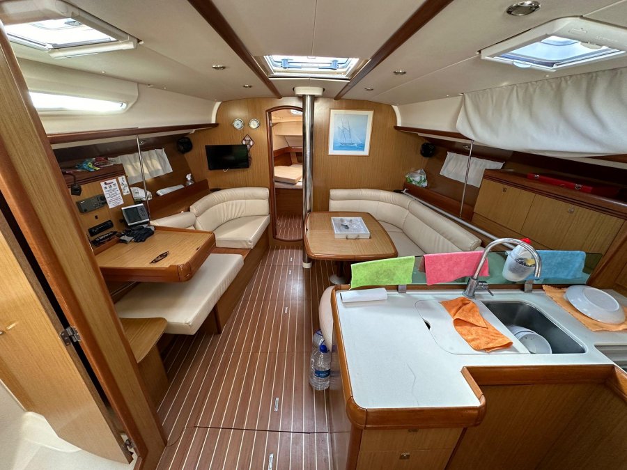 JEANNEAU SUN ODYSSEY 42 I - 32