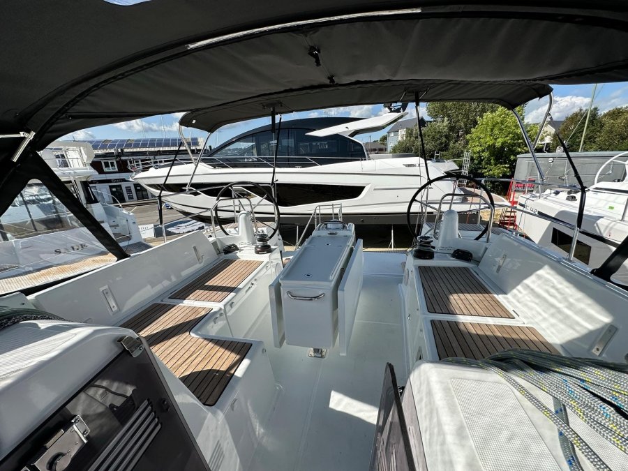 JEANNEAU SUN ODYSSEY 440 - 12