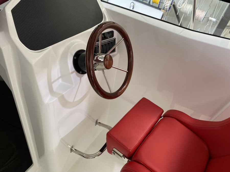 MARINE TIME QX 650 PILOT HOUSE - 12