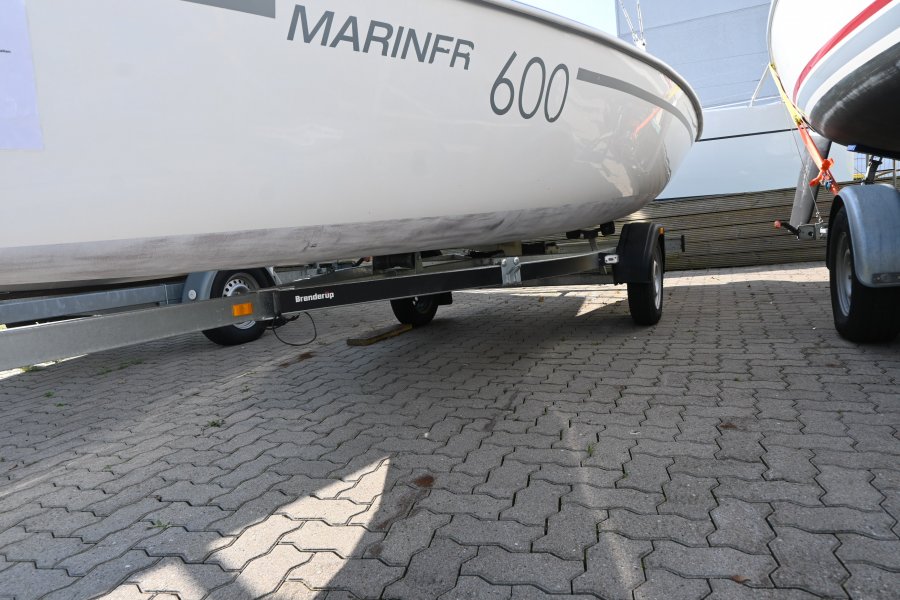 MARINER YACHTS 19 - 13