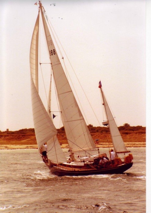 ARTHUR ROBB YAWL BERMUDIEN - 8