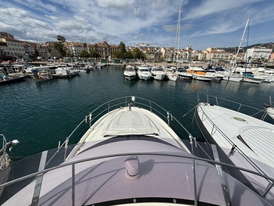 PRESTIGE YACHTS 500 FLY - 26