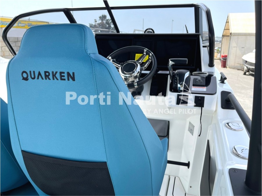 QUARKEN 27 T-TOP - 18