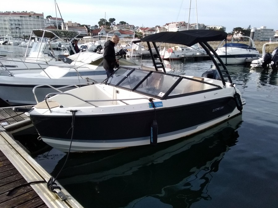 Quicksilver Activ 605 Bowrider