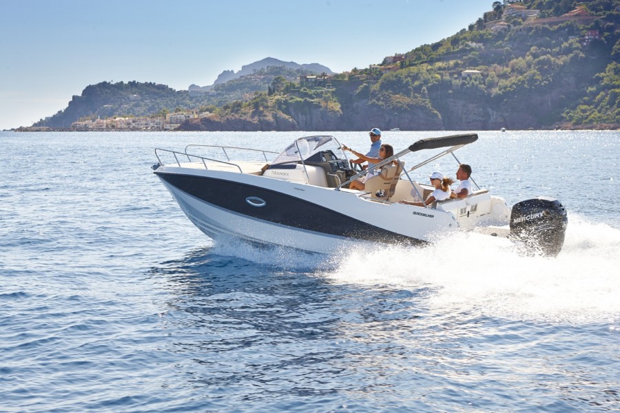 QUICKSILVER ACTIV 755 SUNDECK - 8