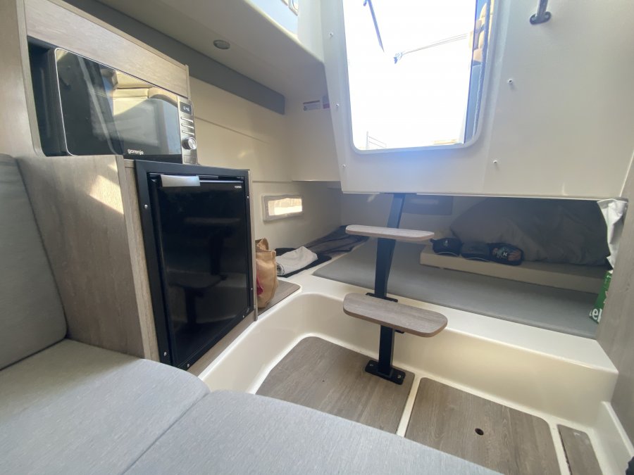 QUICKSILVER ACTIV 875 SUNDECK - 15