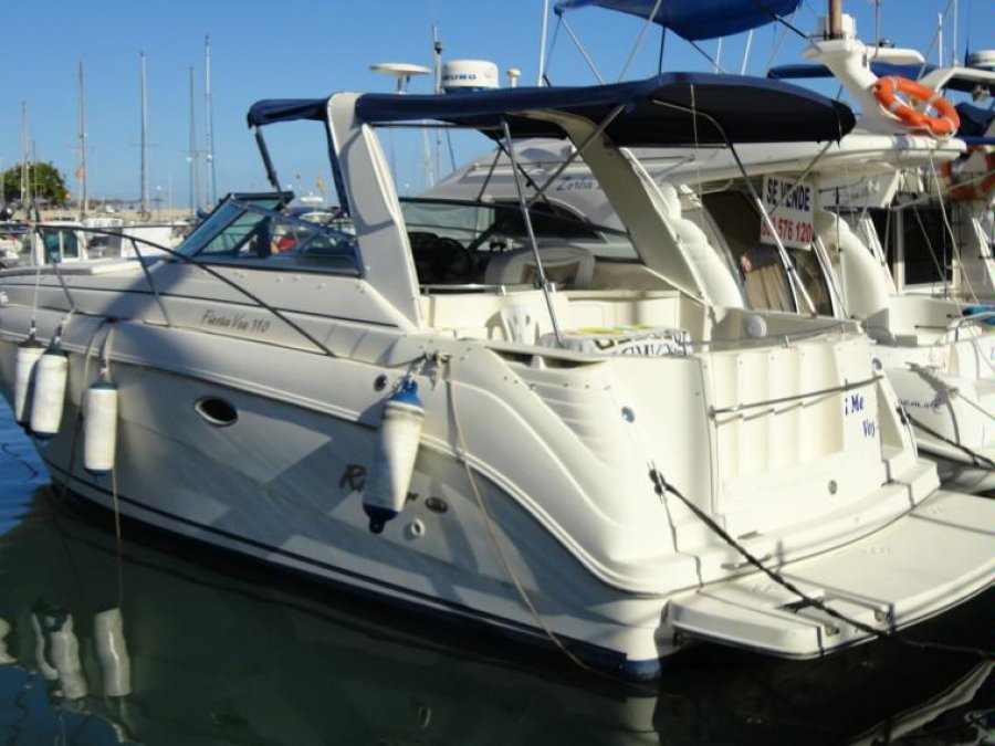 RINKER 310 EXPRESS CRUISER - 2