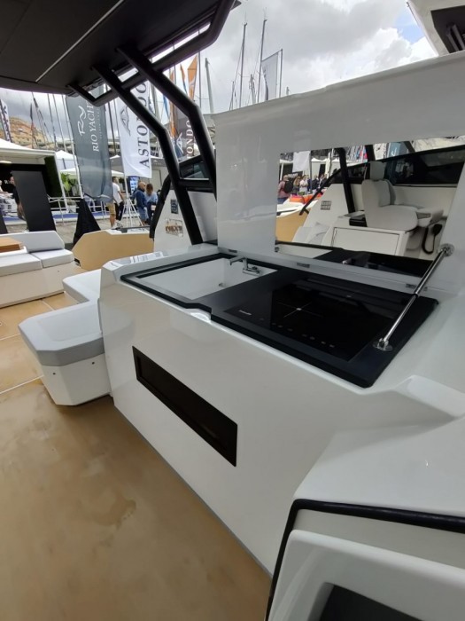 RIO YACHTS DAYTONA 45 - 8