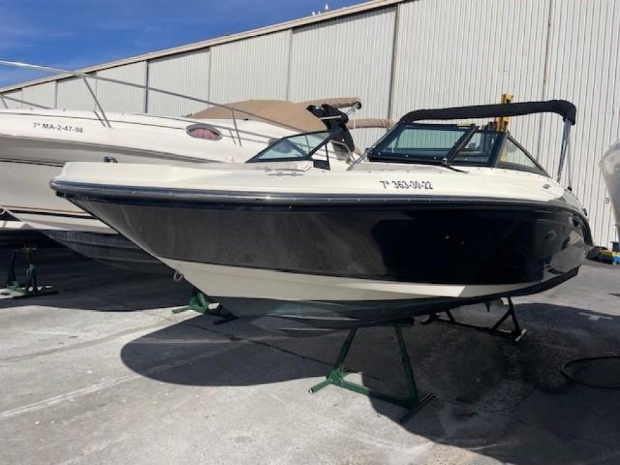 SEA RAY 210 - 1