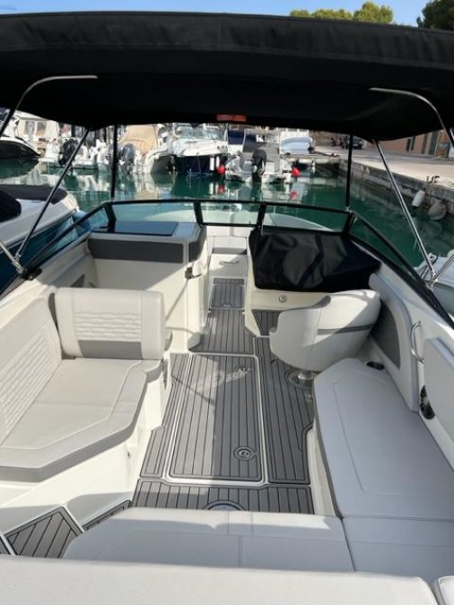 SEA RAY 230 SPX - 7