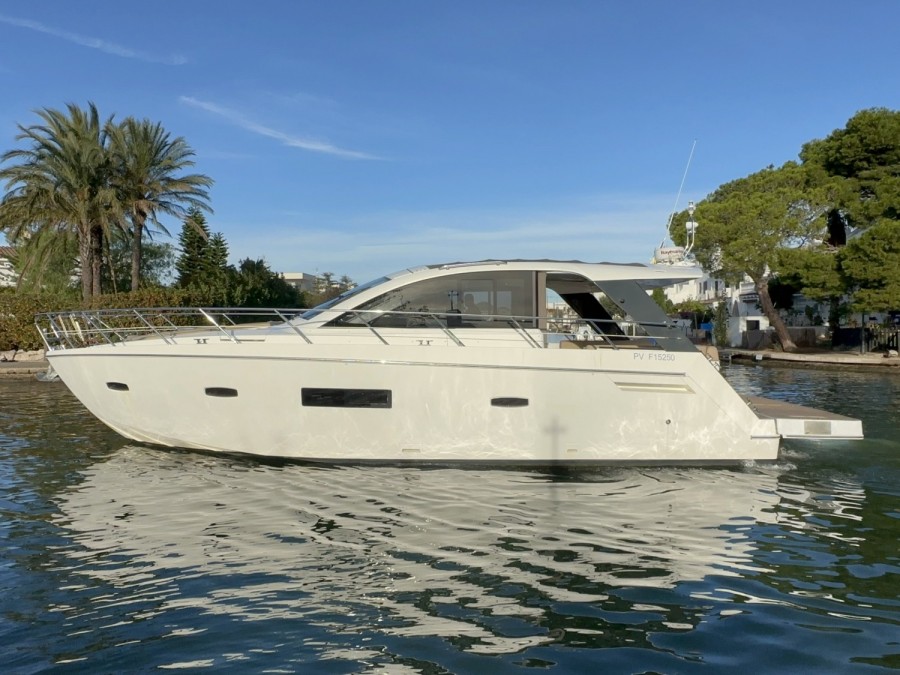 Sealine SC 42