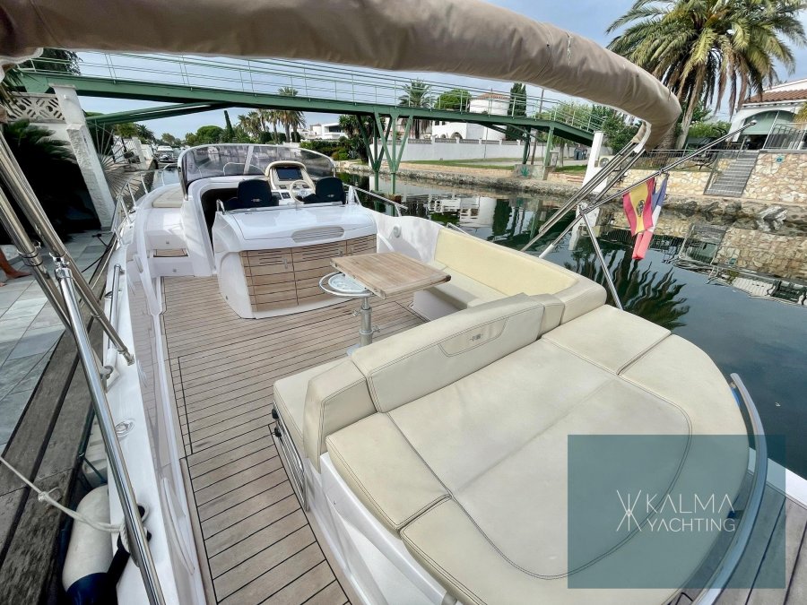 SESSA MARINE KEY LARGO 34 INBOARD - 16