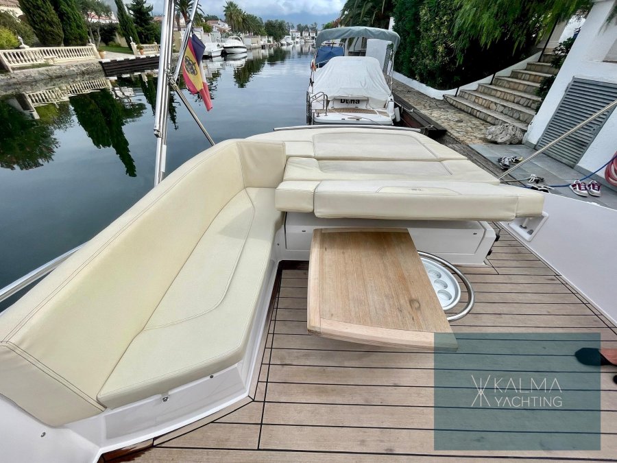 SESSA MARINE KEY LARGO 34 INBOARD - 17