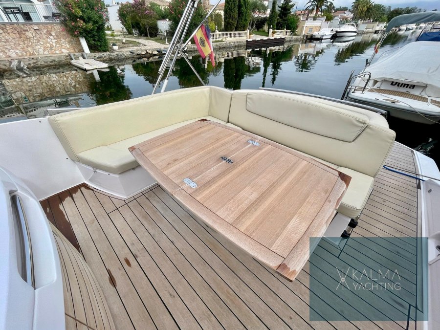 SESSA MARINE KEY LARGO 34 INBOARD - 22