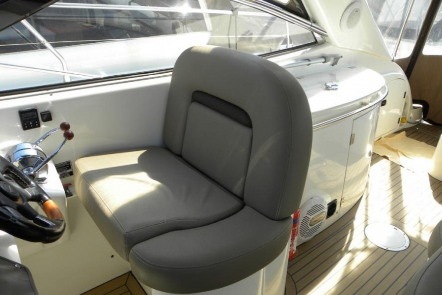 SUNSEEKER CAMARGUE 44 - 9