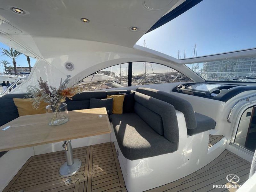 SUNSEEKER PREDATOR 54 - 13