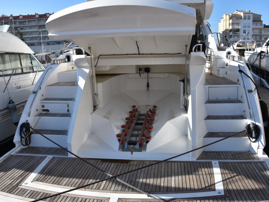 SUNSEEKER PREDATOR 60 - 13