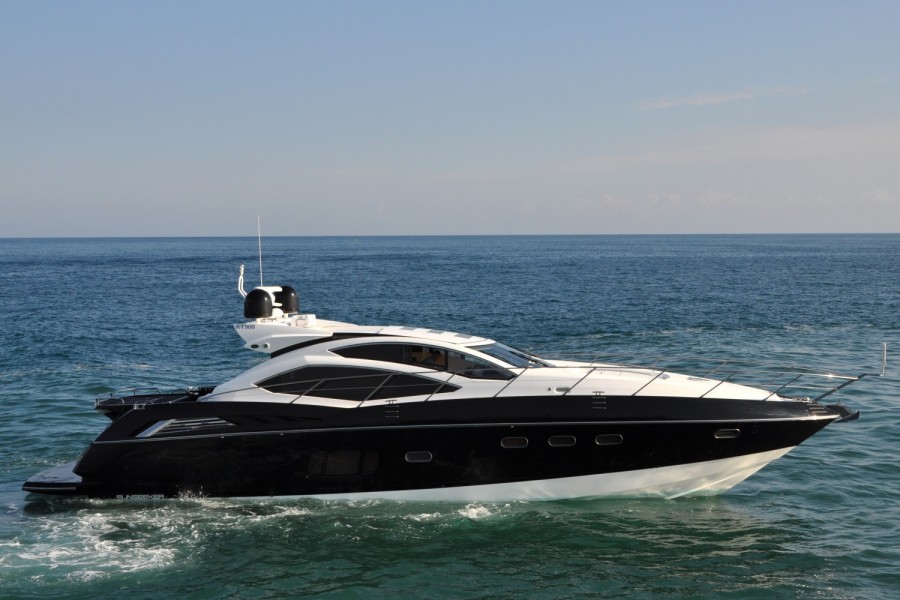 Sunseeker Predator 64